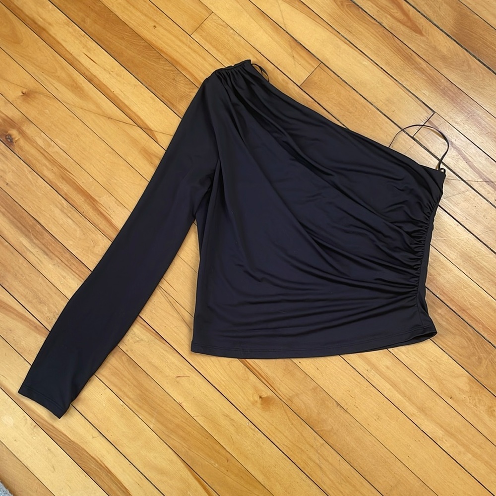 One sleeve off the shoulder black H&M top